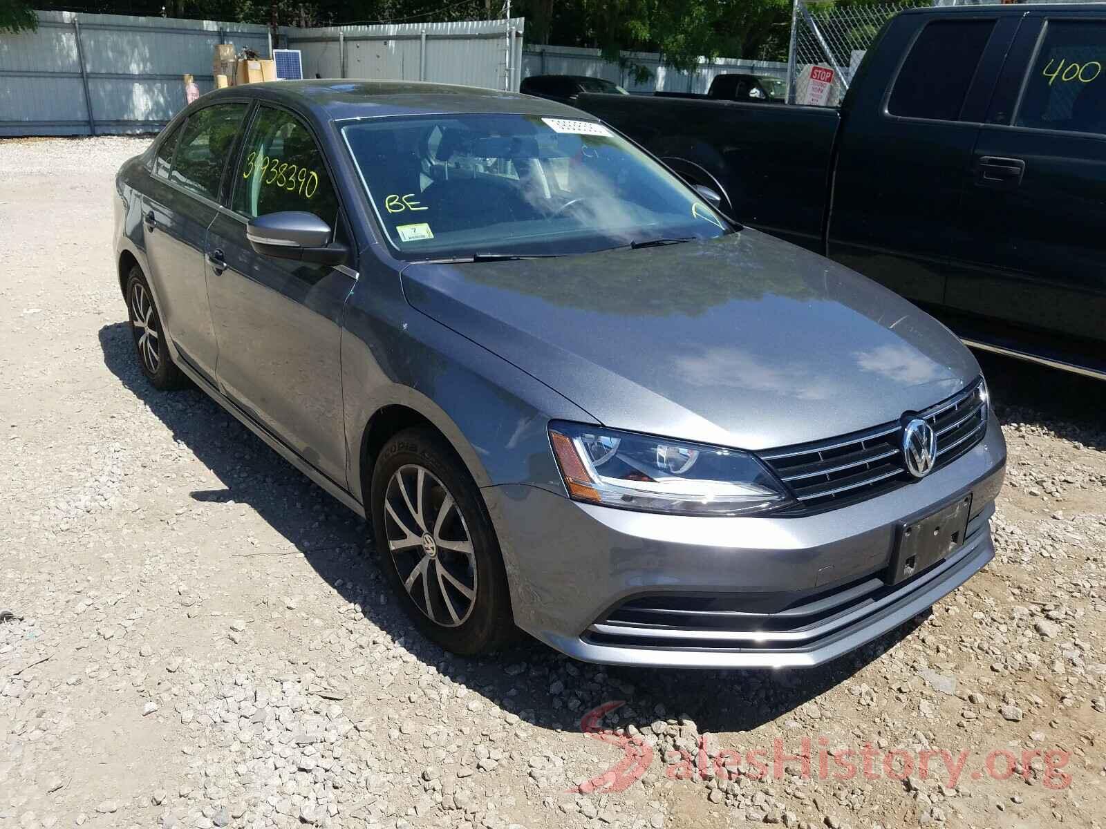 3VWDB7AJ0JM246683 2018 VOLKSWAGEN JETTA