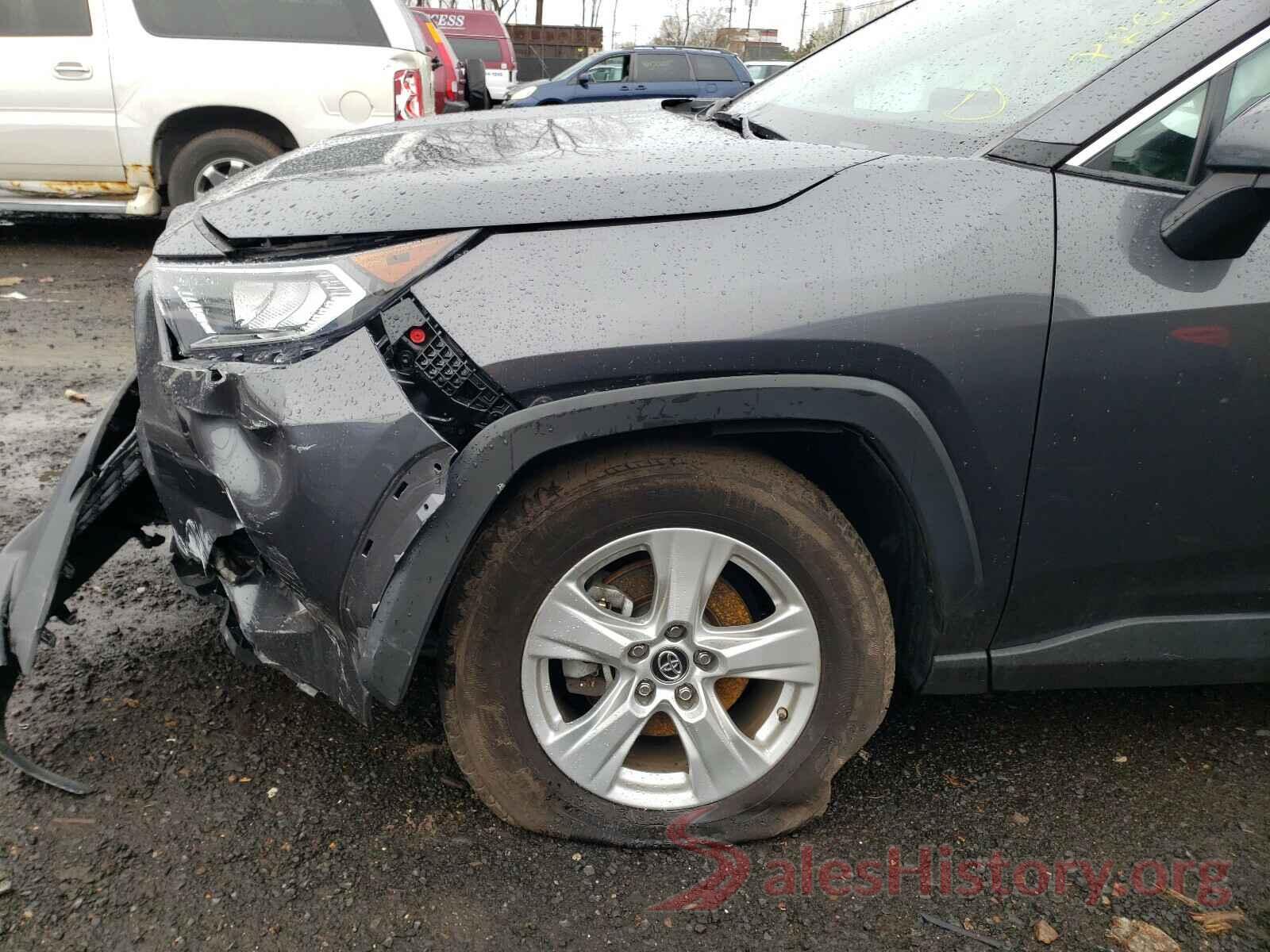 2T3P1RFV3KW055561 2019 TOYOTA RAV4