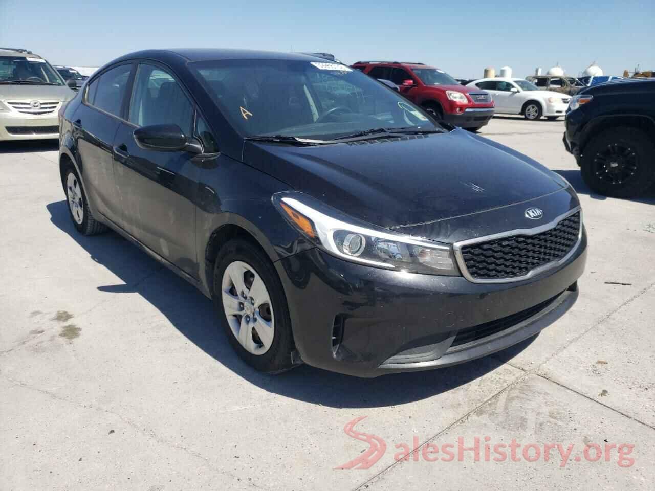 3KPFK4A77HE084909 2017 KIA FORTE