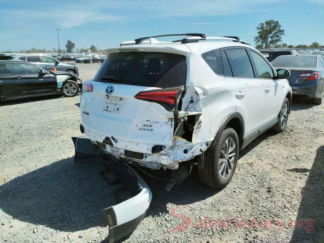 JTMRJREV2HD068690 2017 TOYOTA RAV4