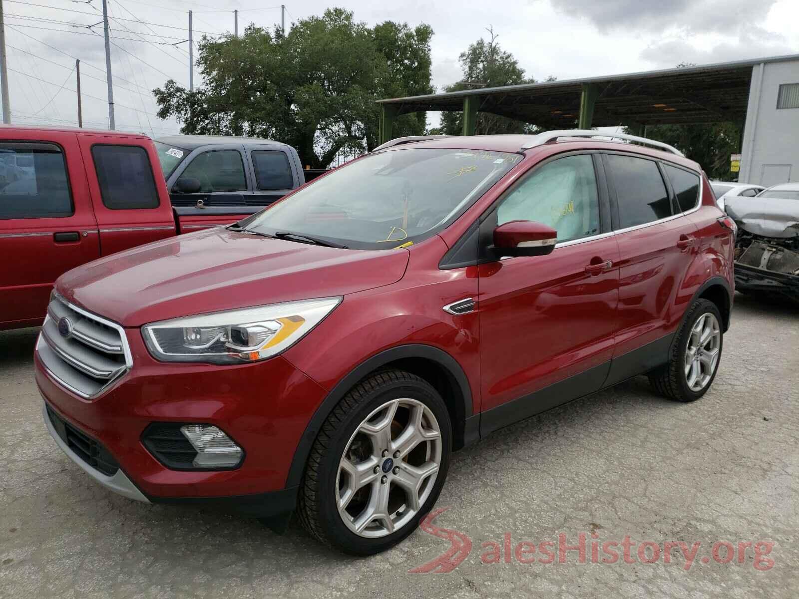 1FMCU9J92HUE65348 2017 FORD ESCAPE