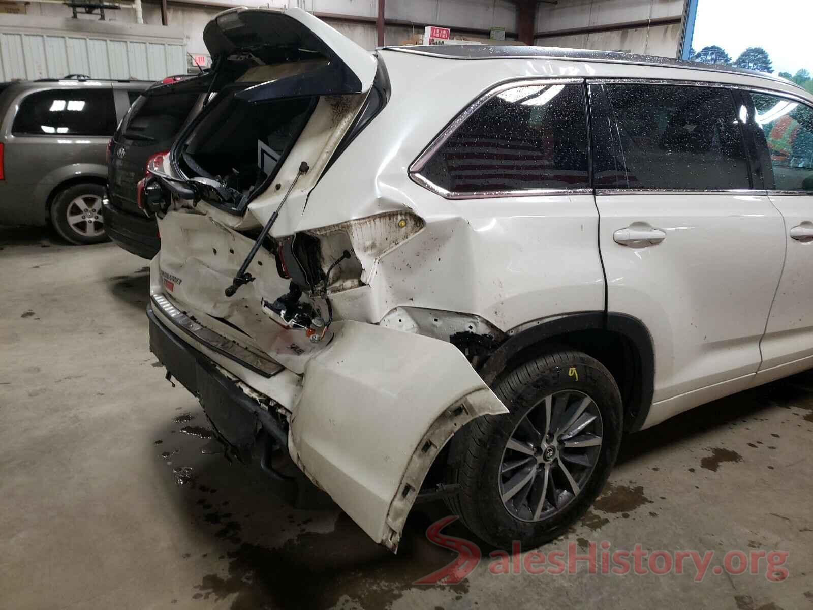 5TDKZRFHXHS516830 2017 TOYOTA HIGHLANDER