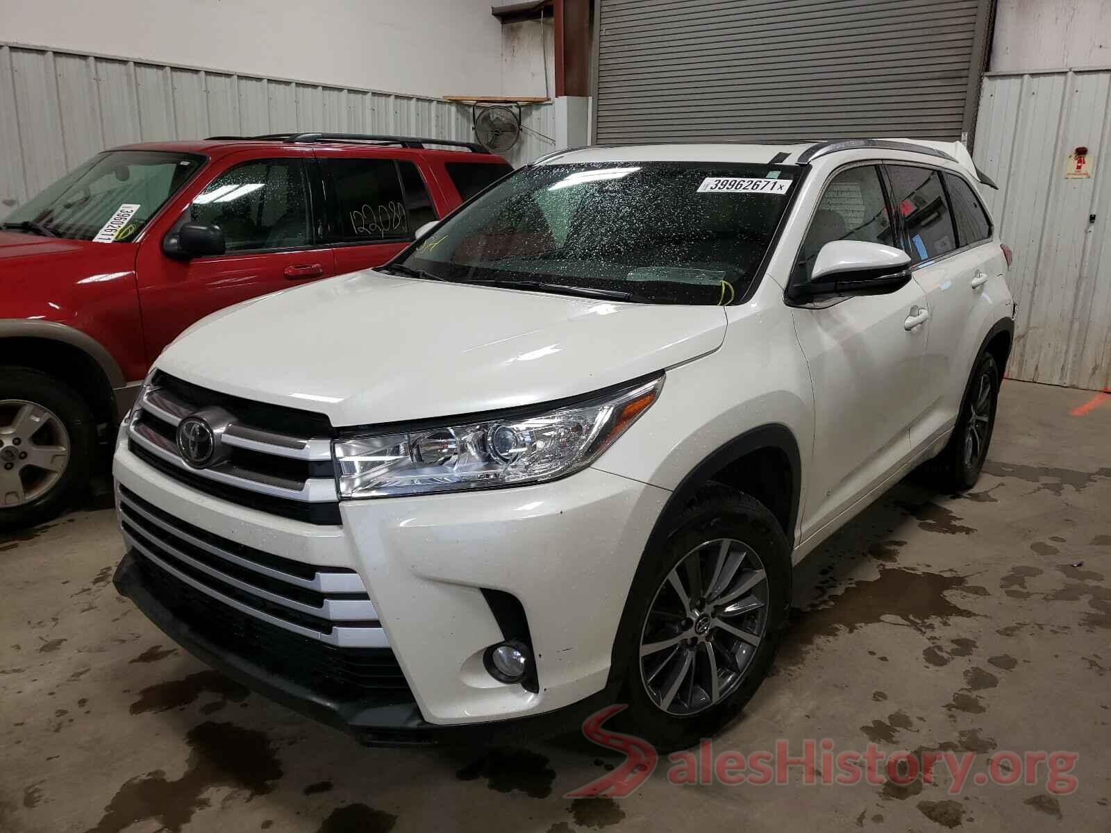 5TDKZRFHXHS516830 2017 TOYOTA HIGHLANDER