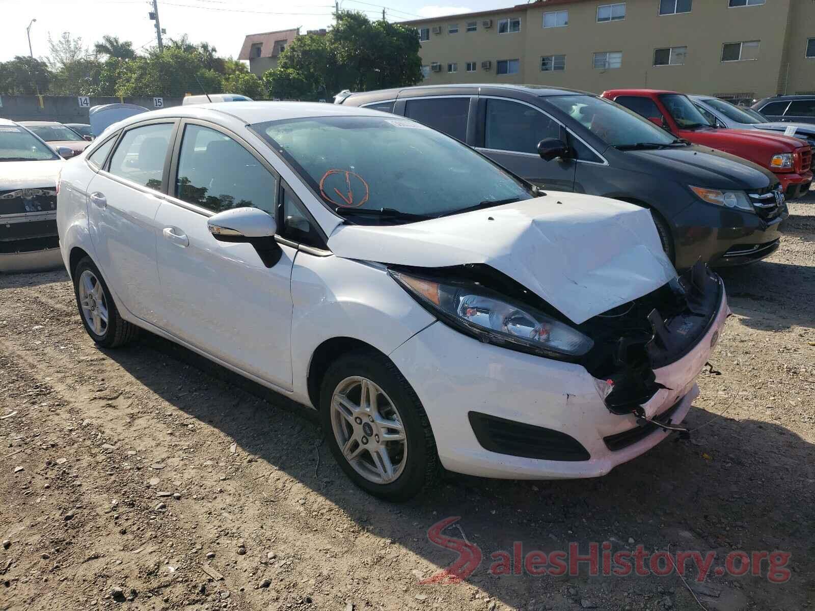 3FADP4BJ2JM123233 2018 FORD FIESTA