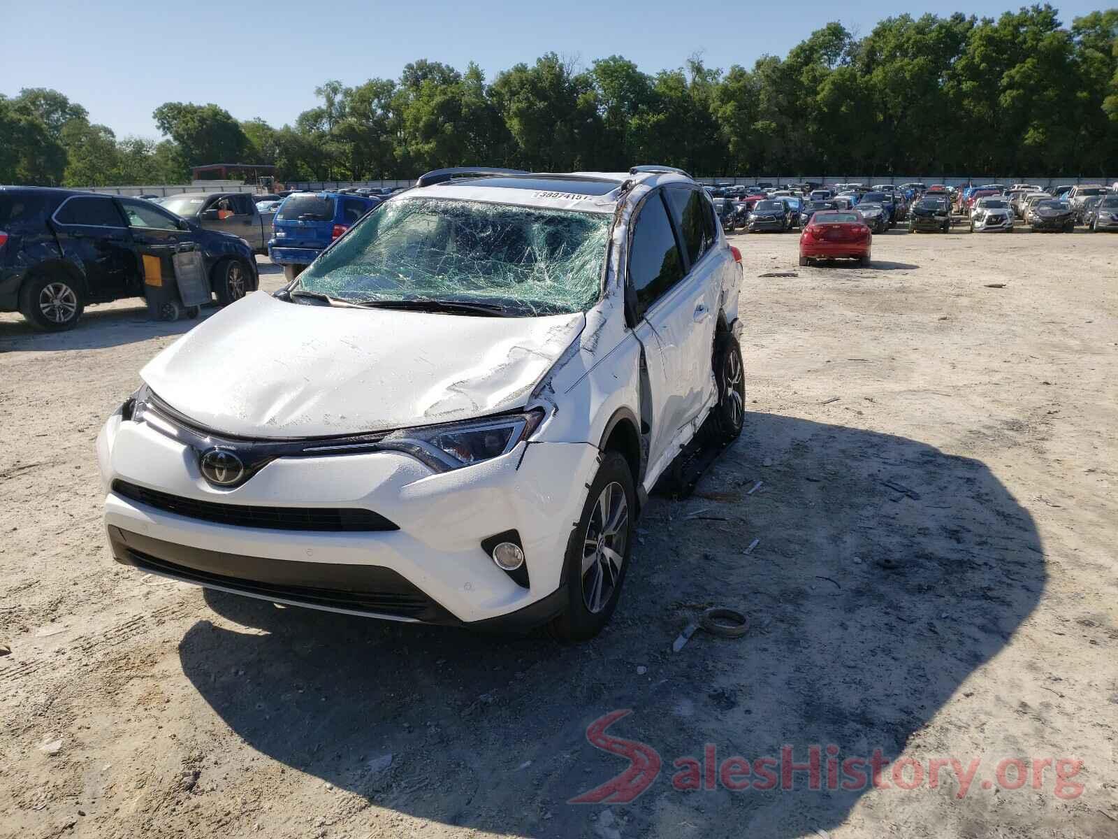 2T3WFREV4JW462172 2018 TOYOTA RAV4