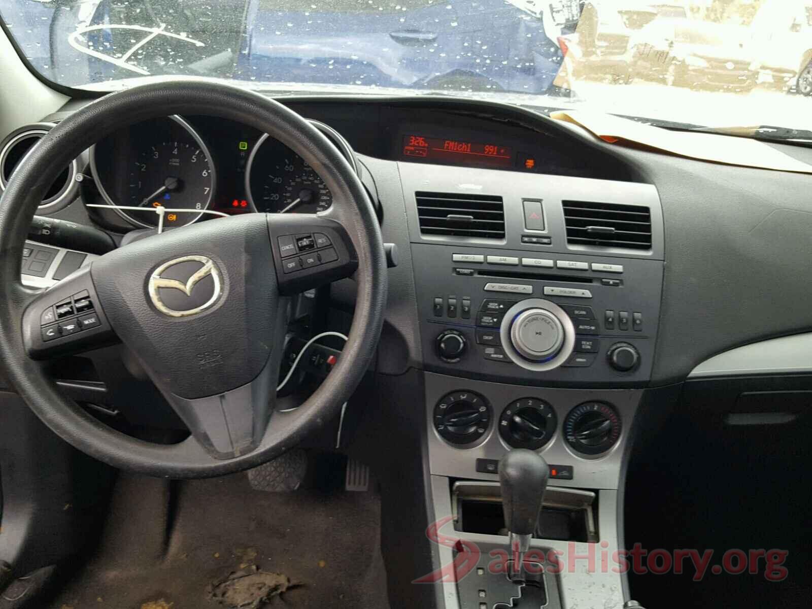 JM1BL1VFXB1377564 2011 MAZDA 3