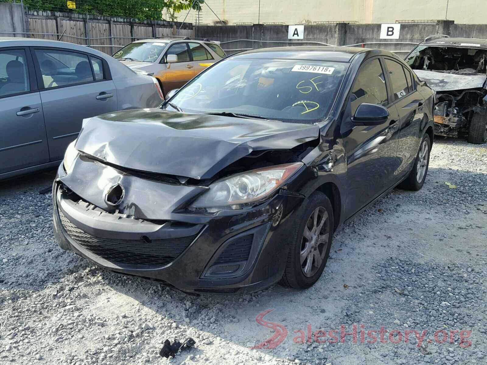 JM1BL1VFXB1377564 2011 MAZDA 3