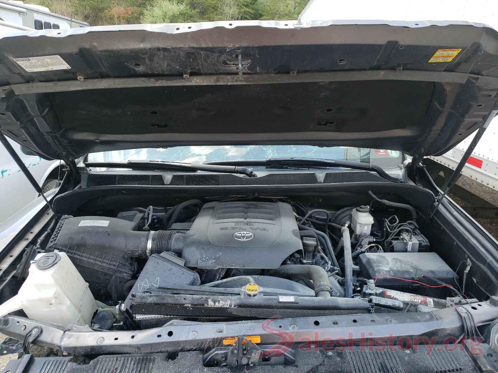 5TFUY5F18HX589227 2017 TOYOTA TUNDRA