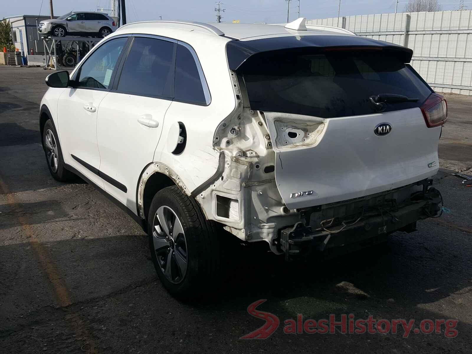 KNDCB3LC3J5204956 2018 KIA NIRO