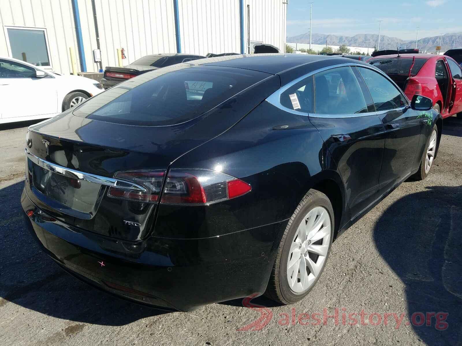 5YJSA1E25JF274822 2018 TESLA MODEL S