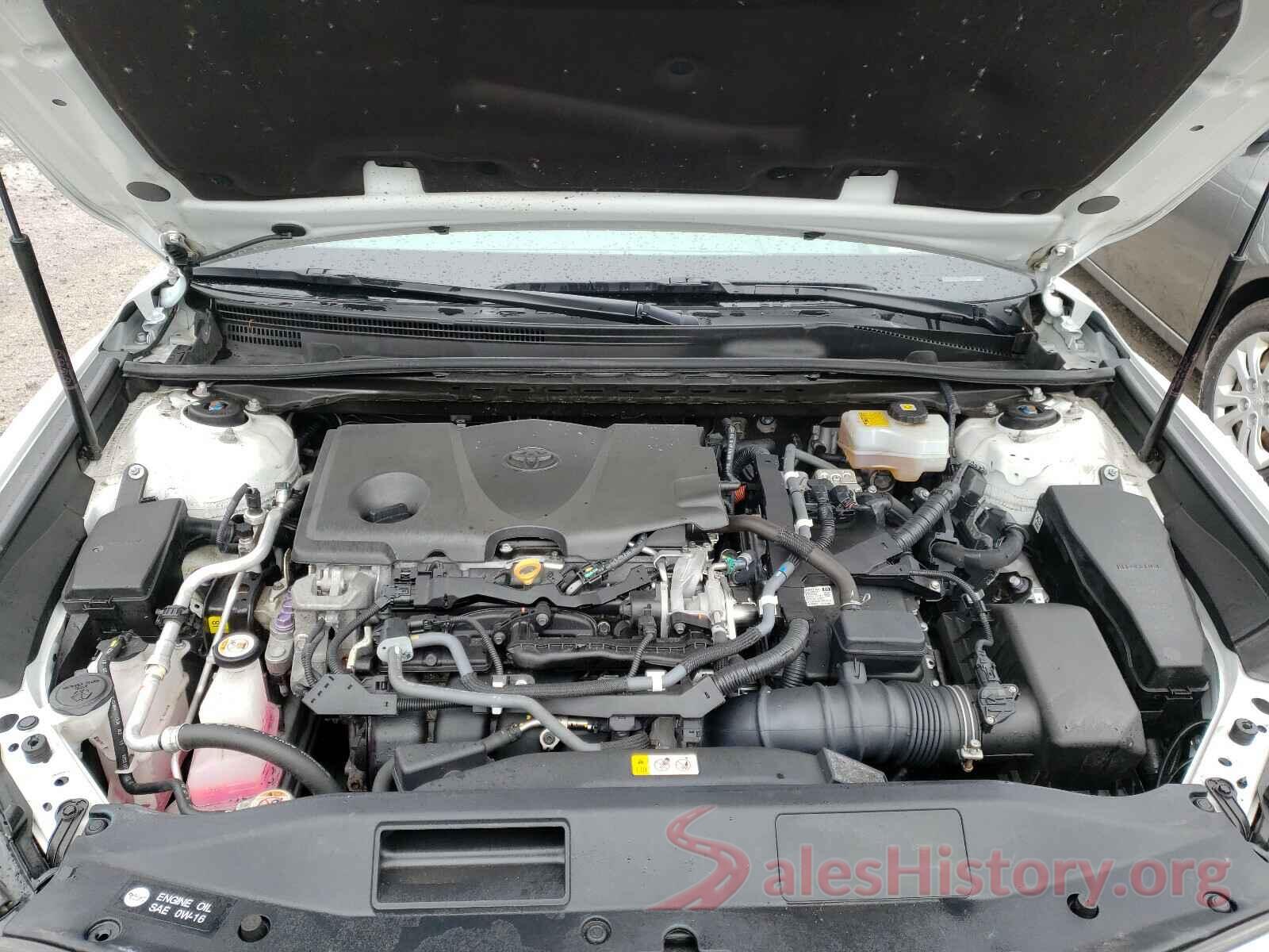 4T1B21HK8JU008688 2018 TOYOTA CAMRY