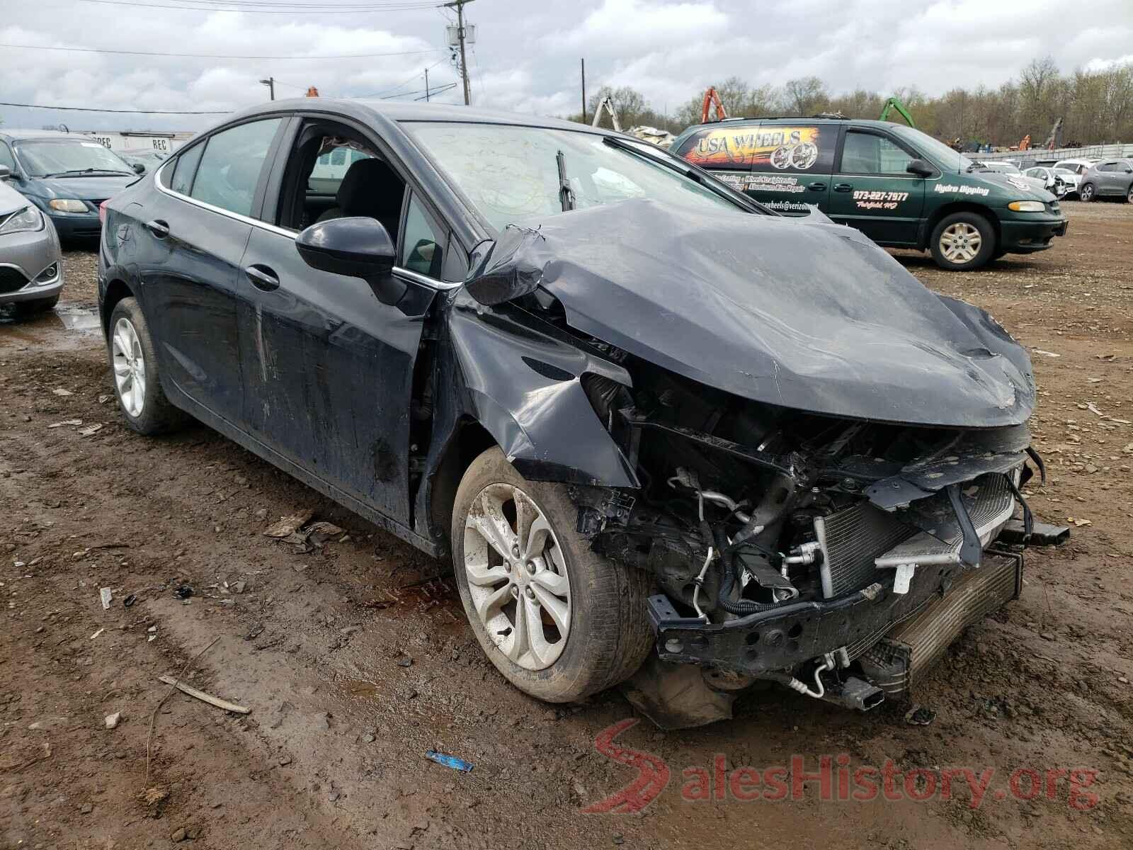 1G1BE5SM1K7145493 2019 CHEVROLET CRUZE