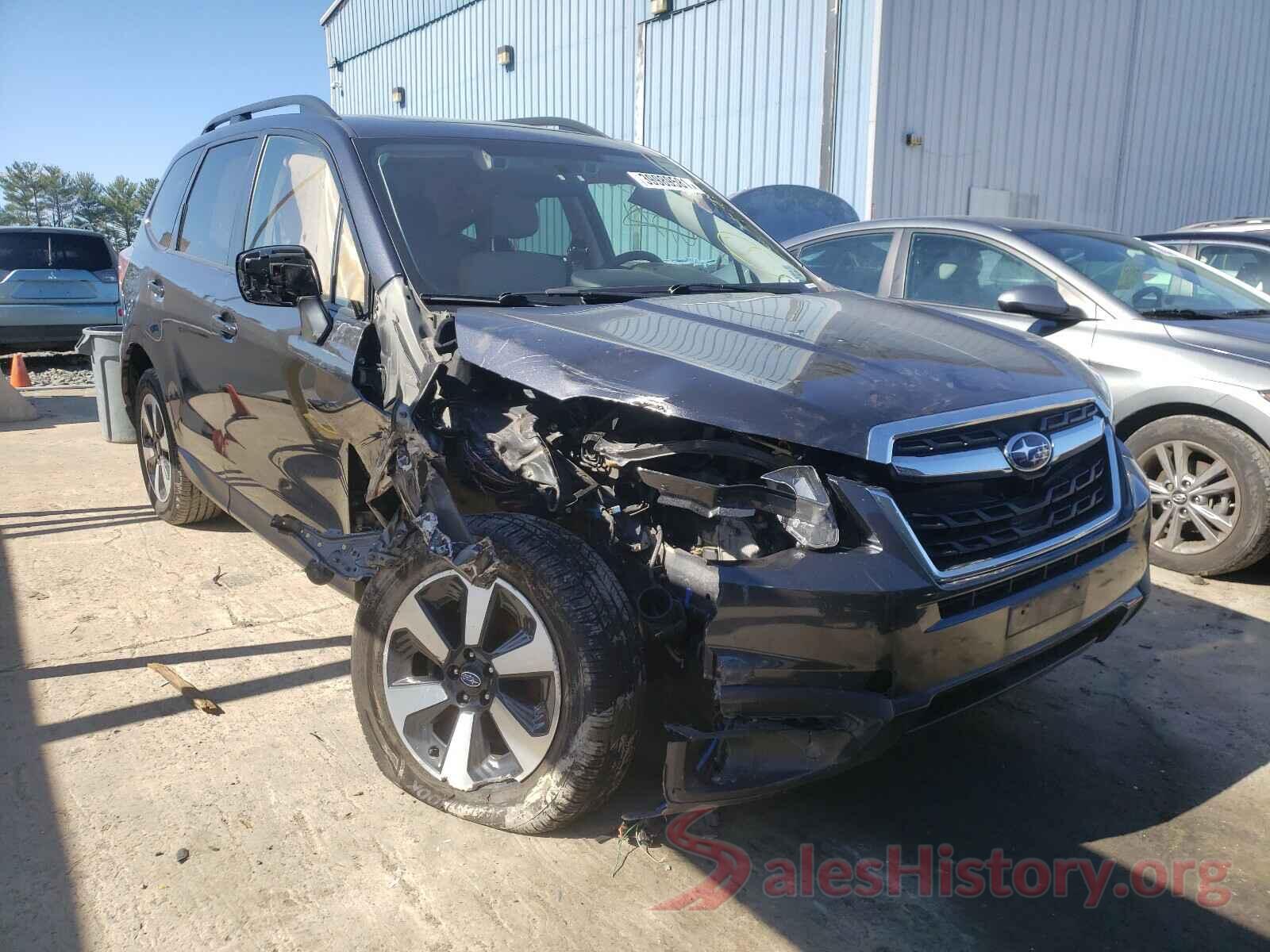 JF2SJAGCXJH528726 2018 SUBARU FORESTER