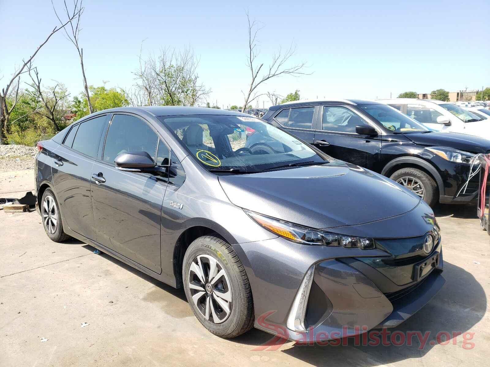 JTDKARFP6J3091077 2018 TOYOTA PRIUS