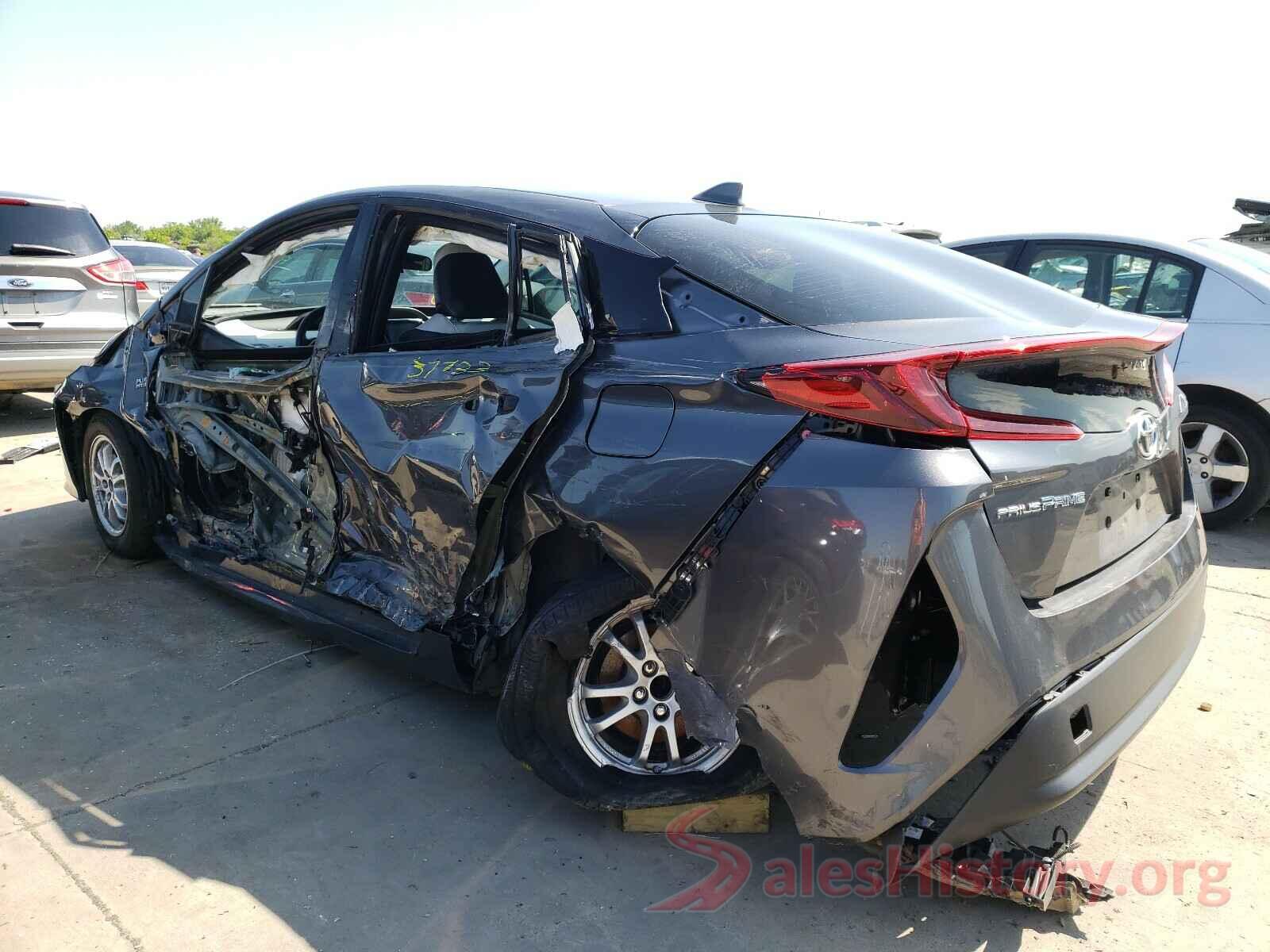 JTDKARFP6J3091077 2018 TOYOTA PRIUS