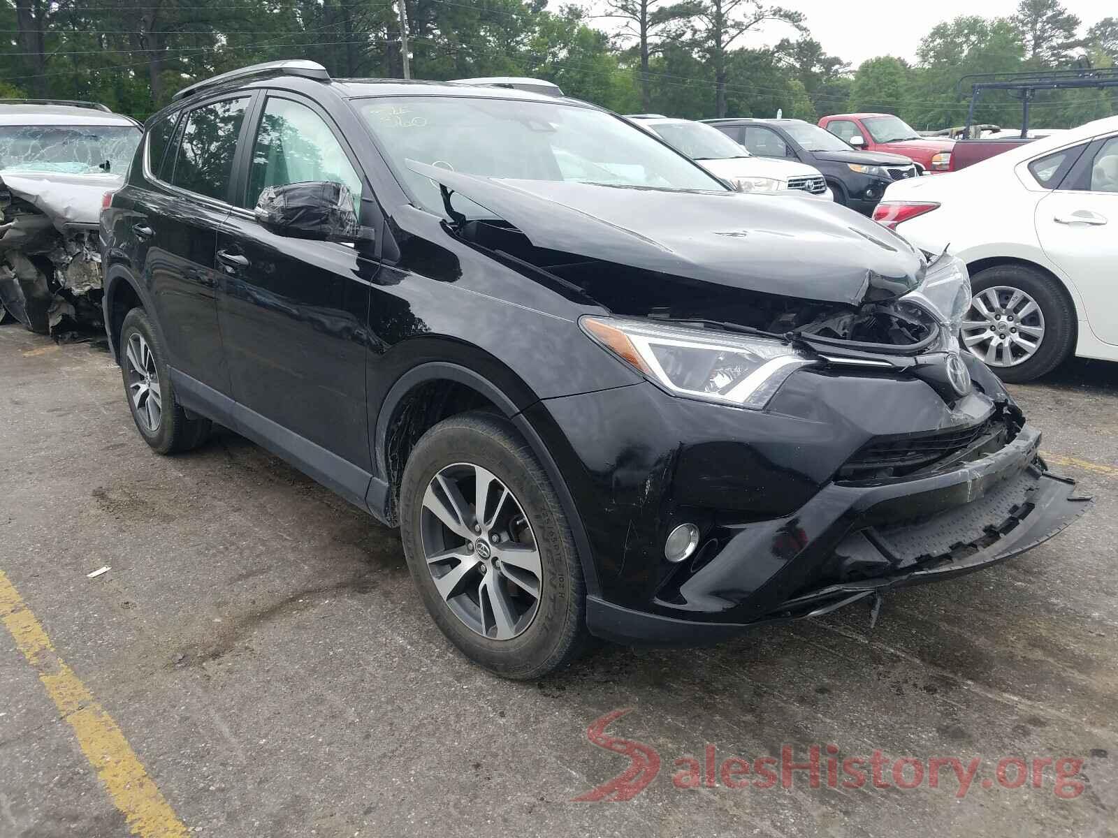 2T3WFREV3JW412105 2018 TOYOTA RAV4