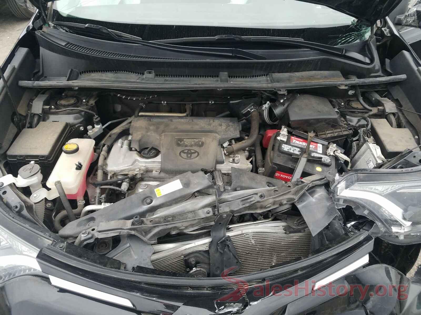 2T3WFREV3JW412105 2018 TOYOTA RAV4