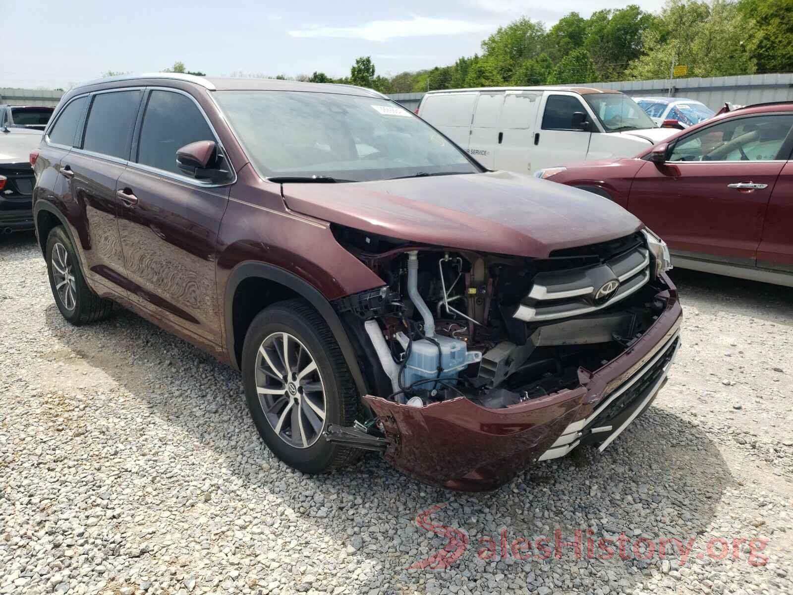 5TDKZRFH3JS239749 2018 TOYOTA HIGHLANDER