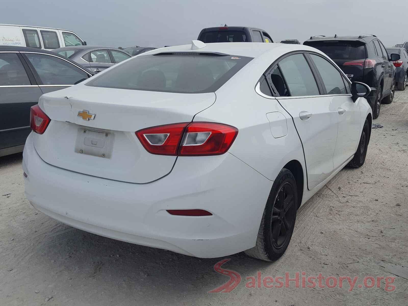 1G1BE5SM8J7110528 2018 CHEVROLET CRUZE