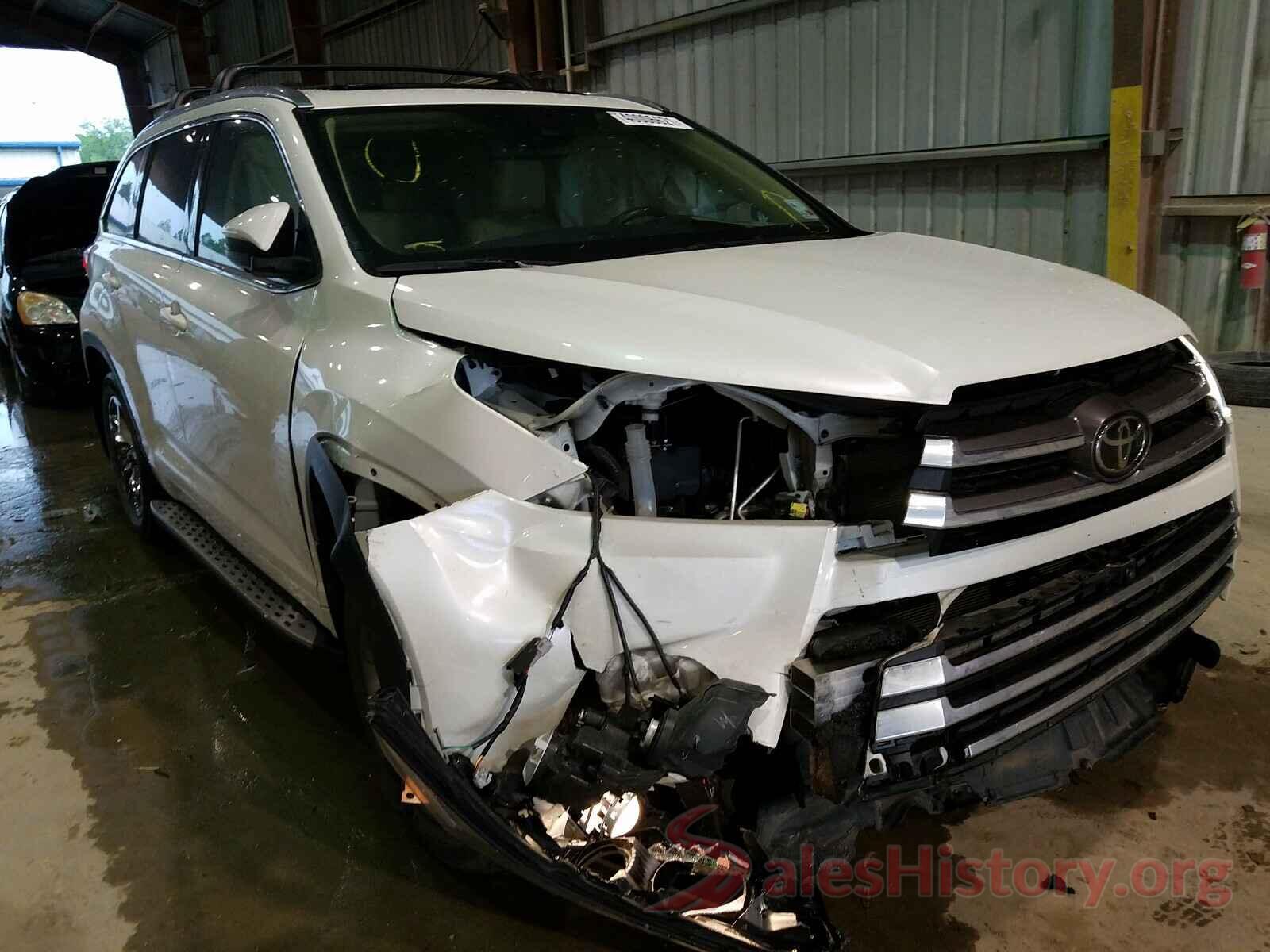 5TDYZRFH3JS267982 2018 TOYOTA HIGHLANDER