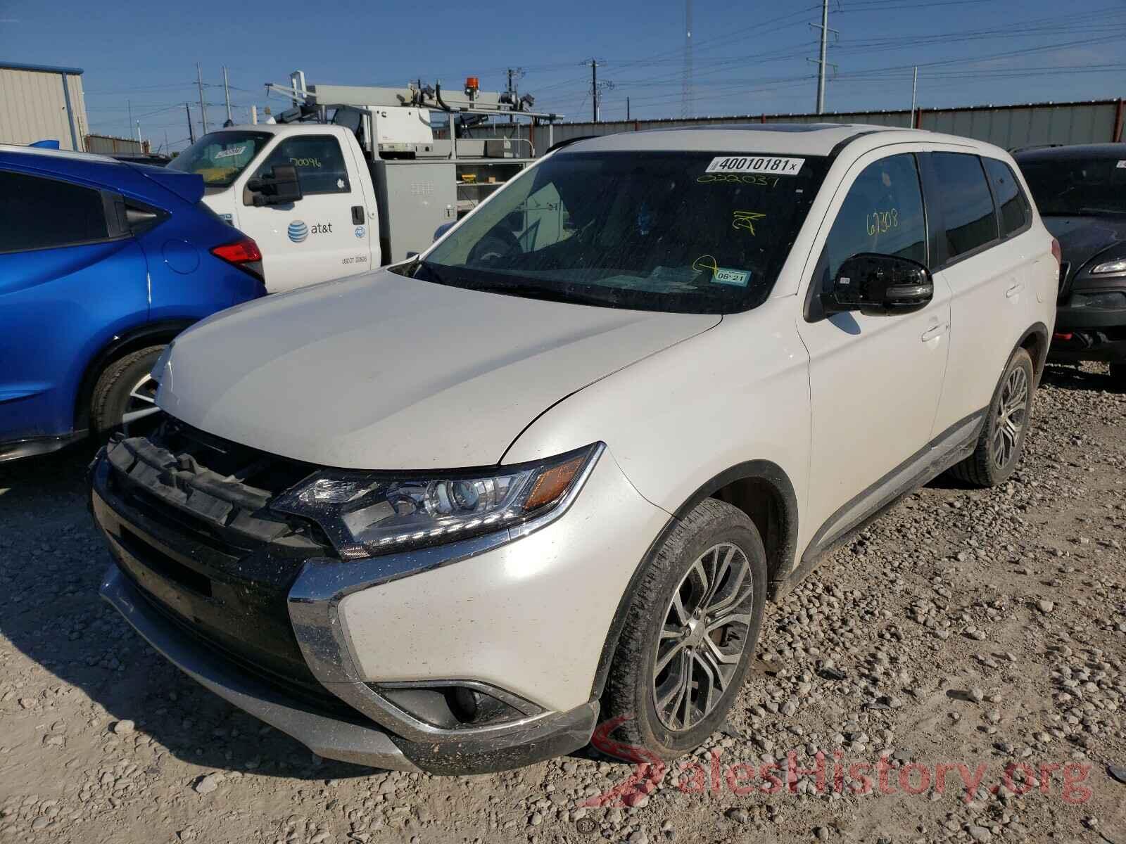 JA4AD3A37JZ022037 2018 MITSUBISHI OUTLANDER