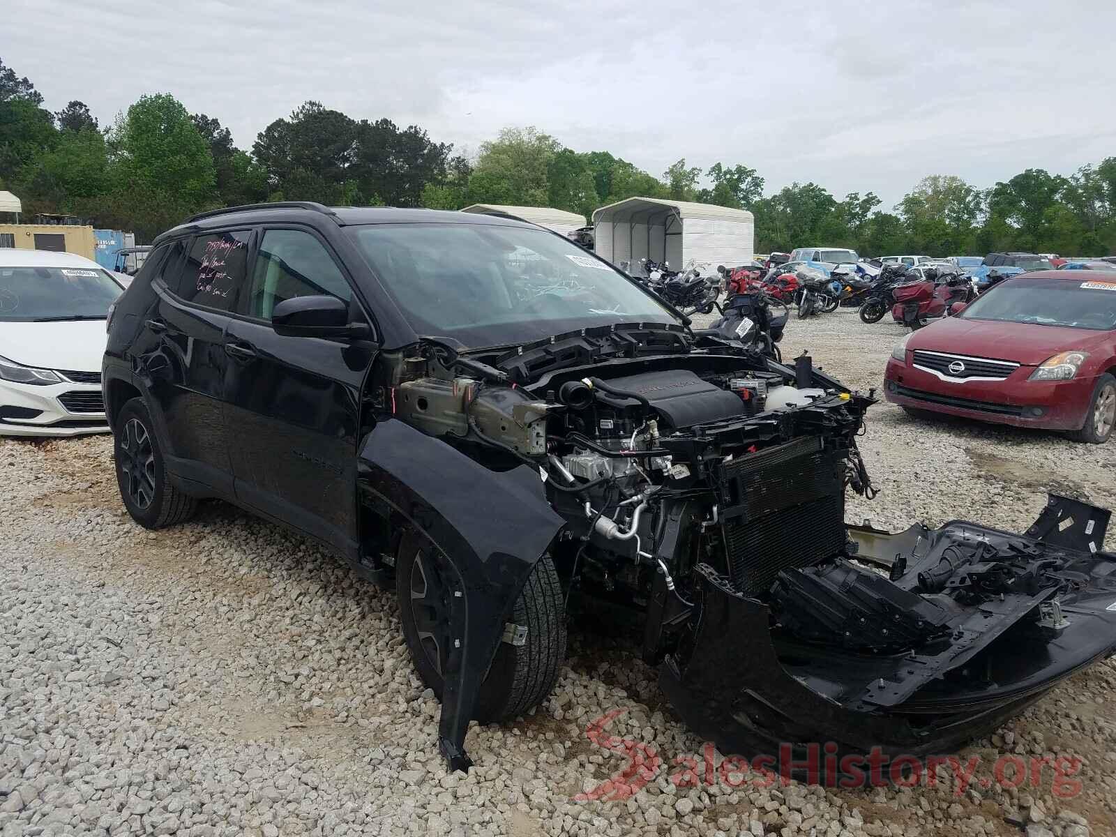 3C4NJDAB2KT679320 2019 JEEP COMPASS