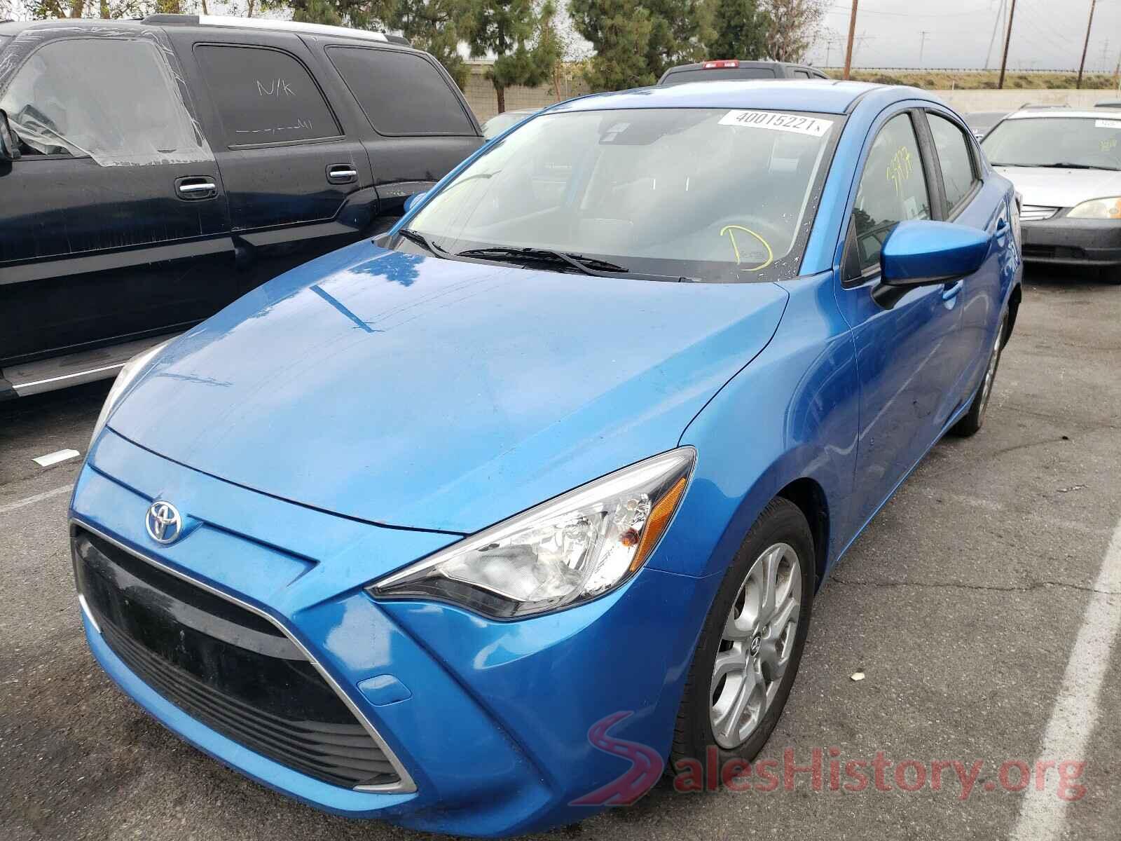 3MYDLBYV9JY318728 2018 TOYOTA YARIS