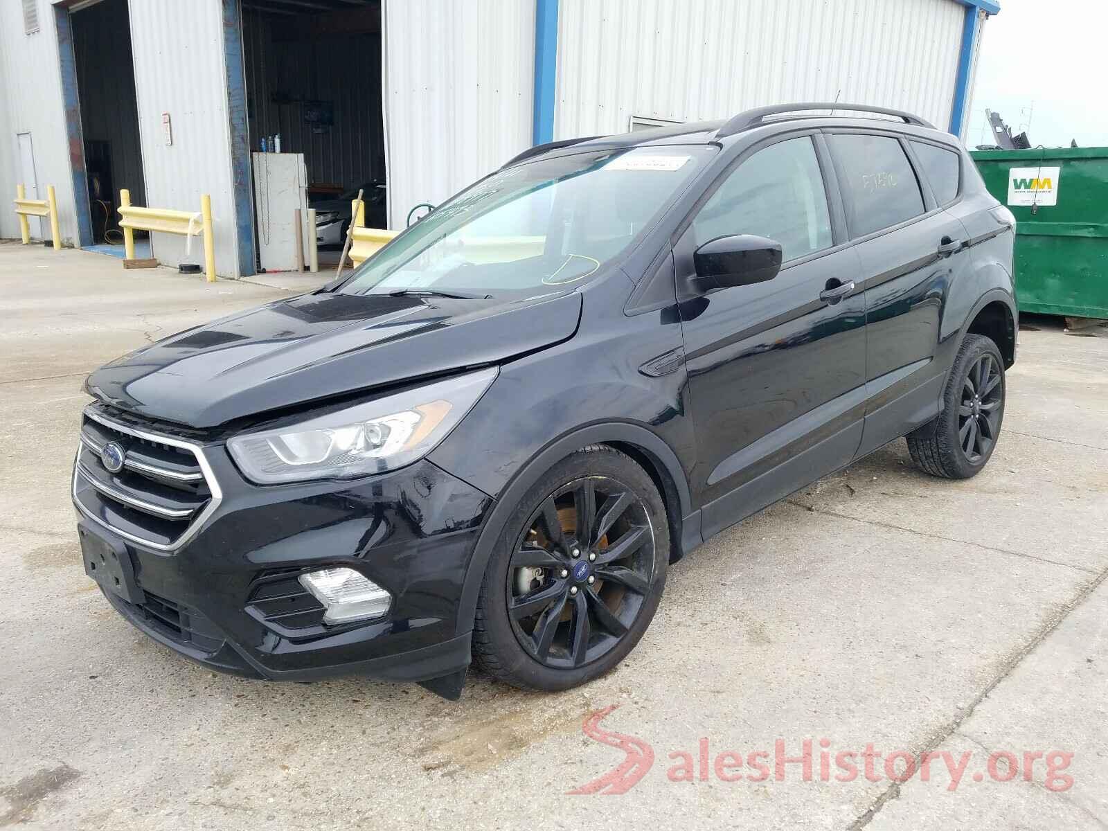 1FMCU9G99HUA15493 2017 FORD ESCAPE