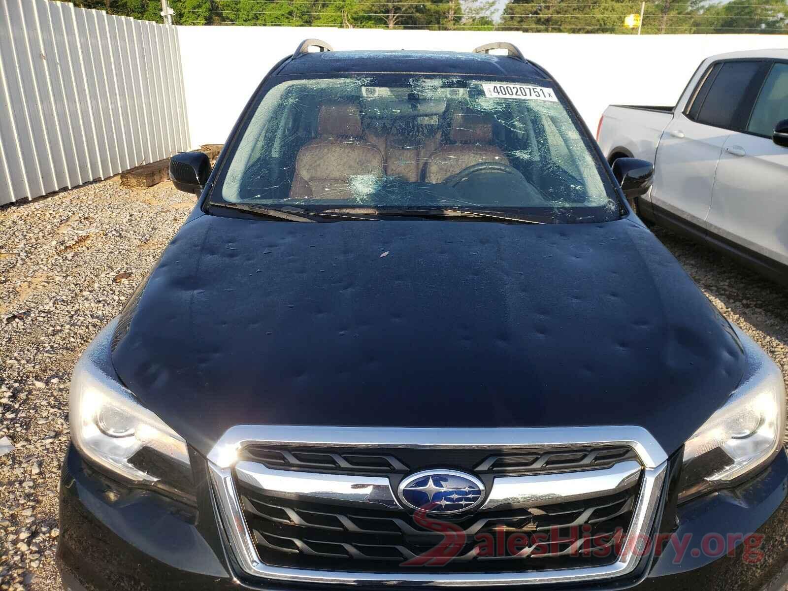 JF2SJAWC0JH540062 2018 SUBARU FORESTER