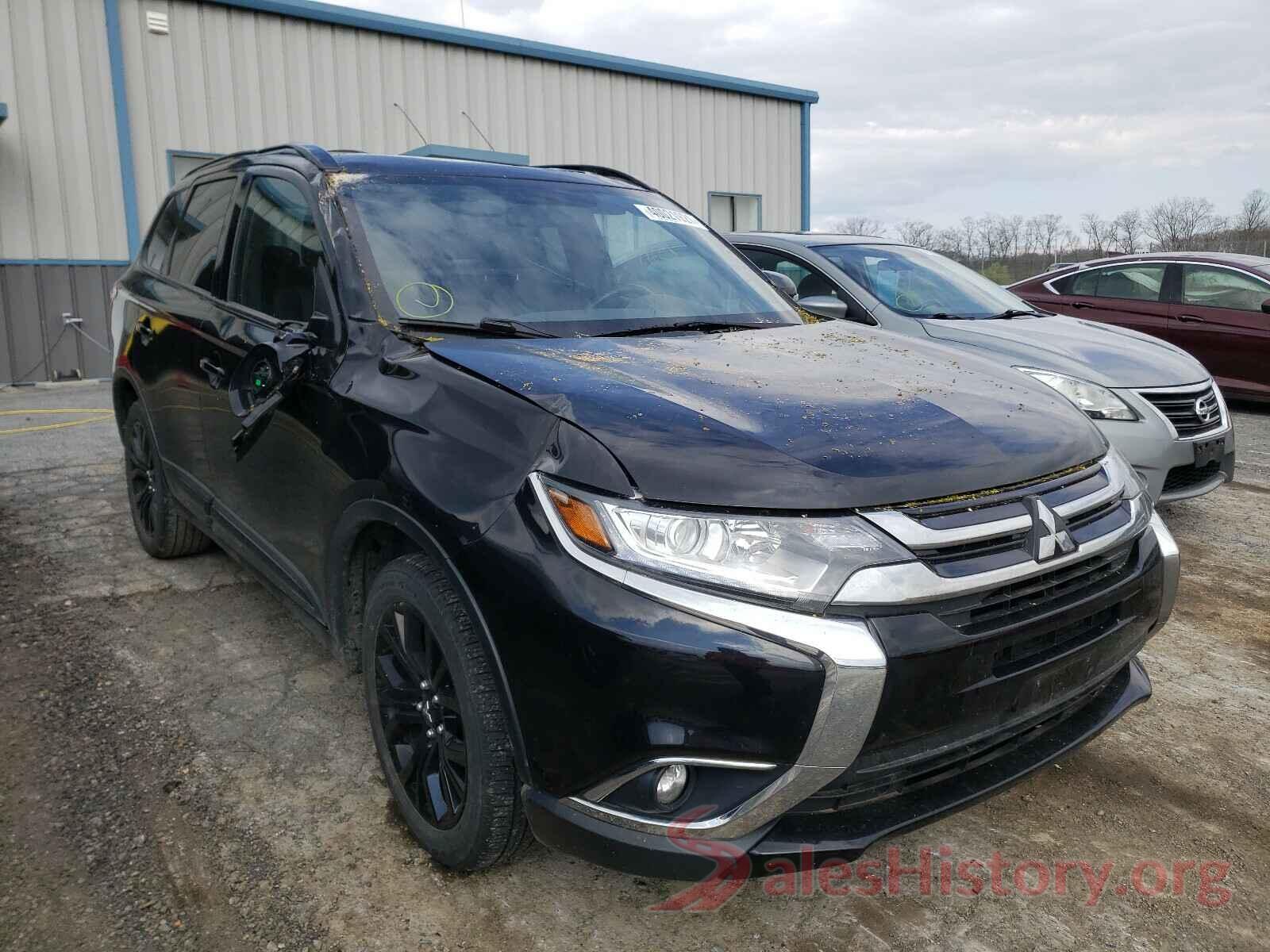 JA4AD3A39JZ018569 2018 MITSUBISHI OUTLANDER