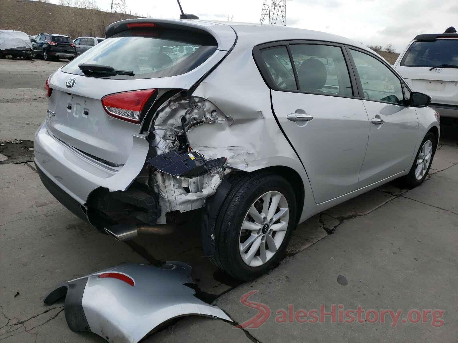 KNAFK5A80H5674926 2017 KIA FORTE