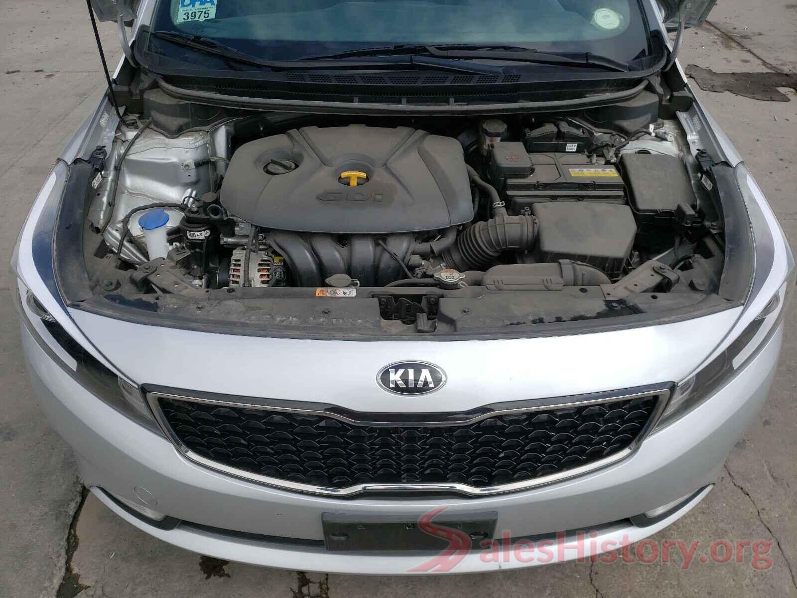 KNAFK5A80H5674926 2017 KIA FORTE