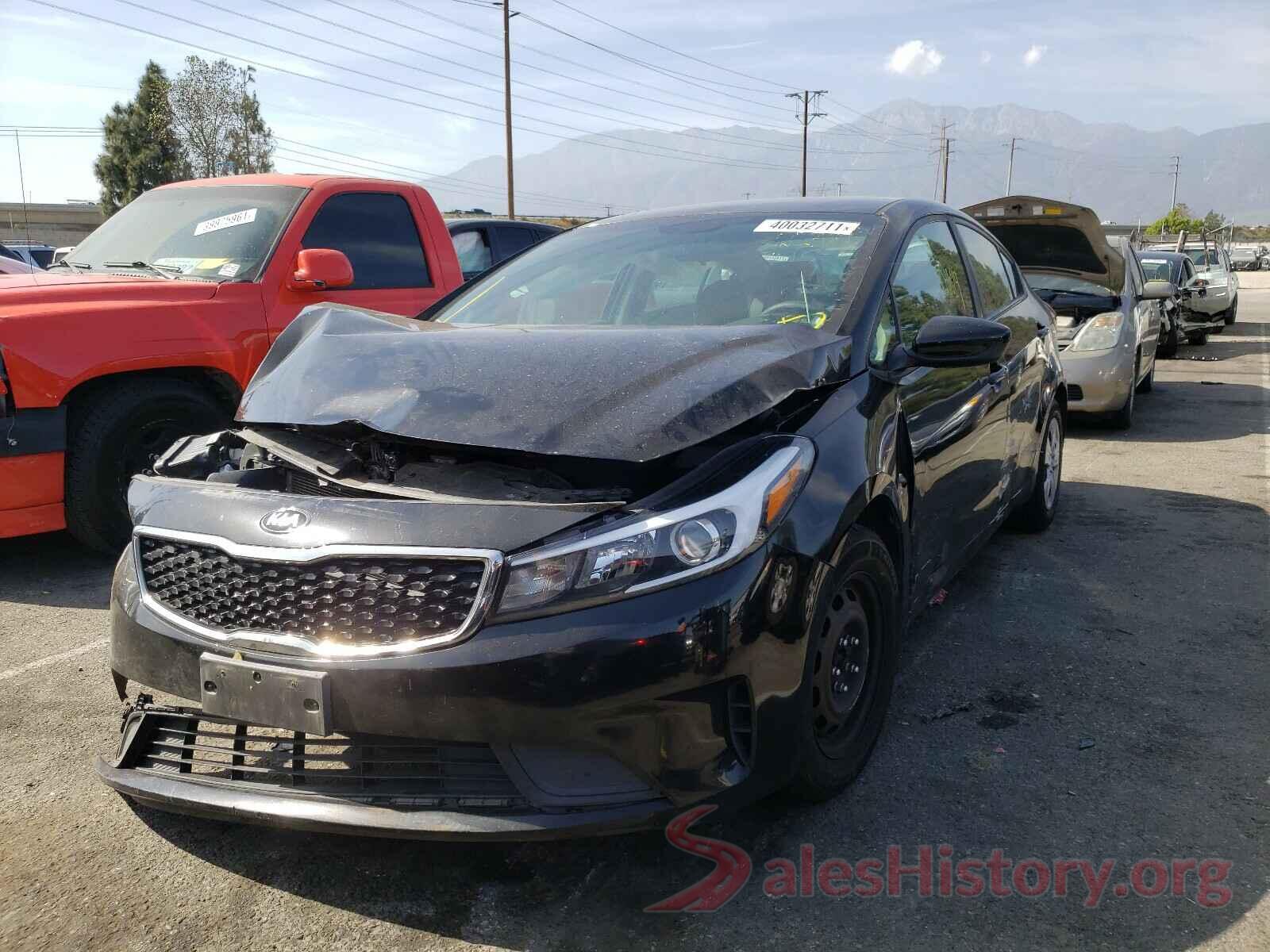 3KPFK4A74HE103349 2017 KIA FORTE