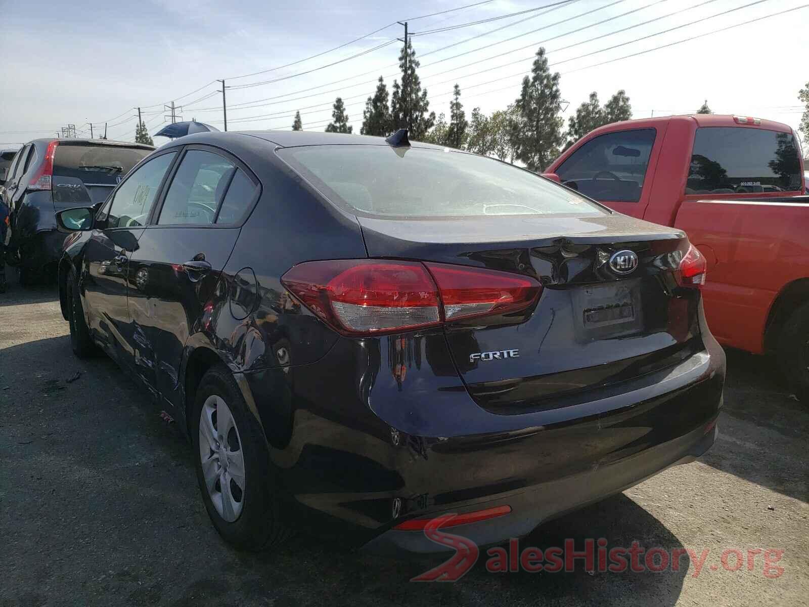 3KPFK4A74HE103349 2017 KIA FORTE