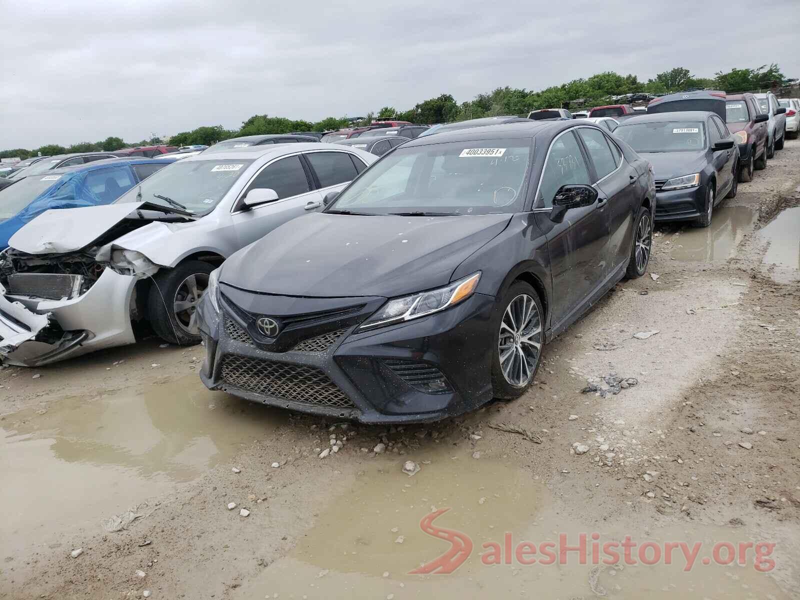 4T1B11HK0JU002368 2018 TOYOTA CAMRY