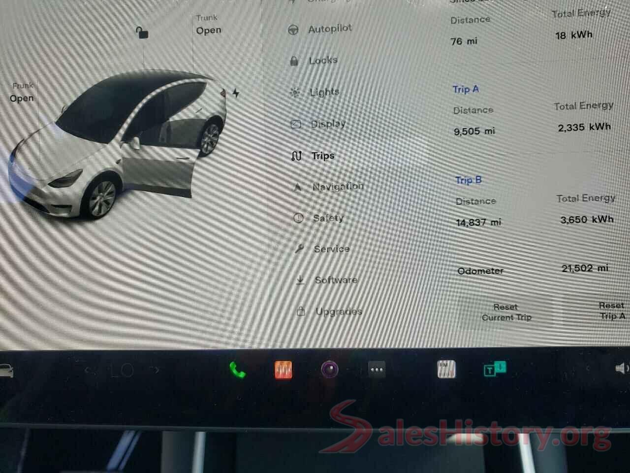 5YJYGDEE3LF026477 2020 TESLA MODEL Y