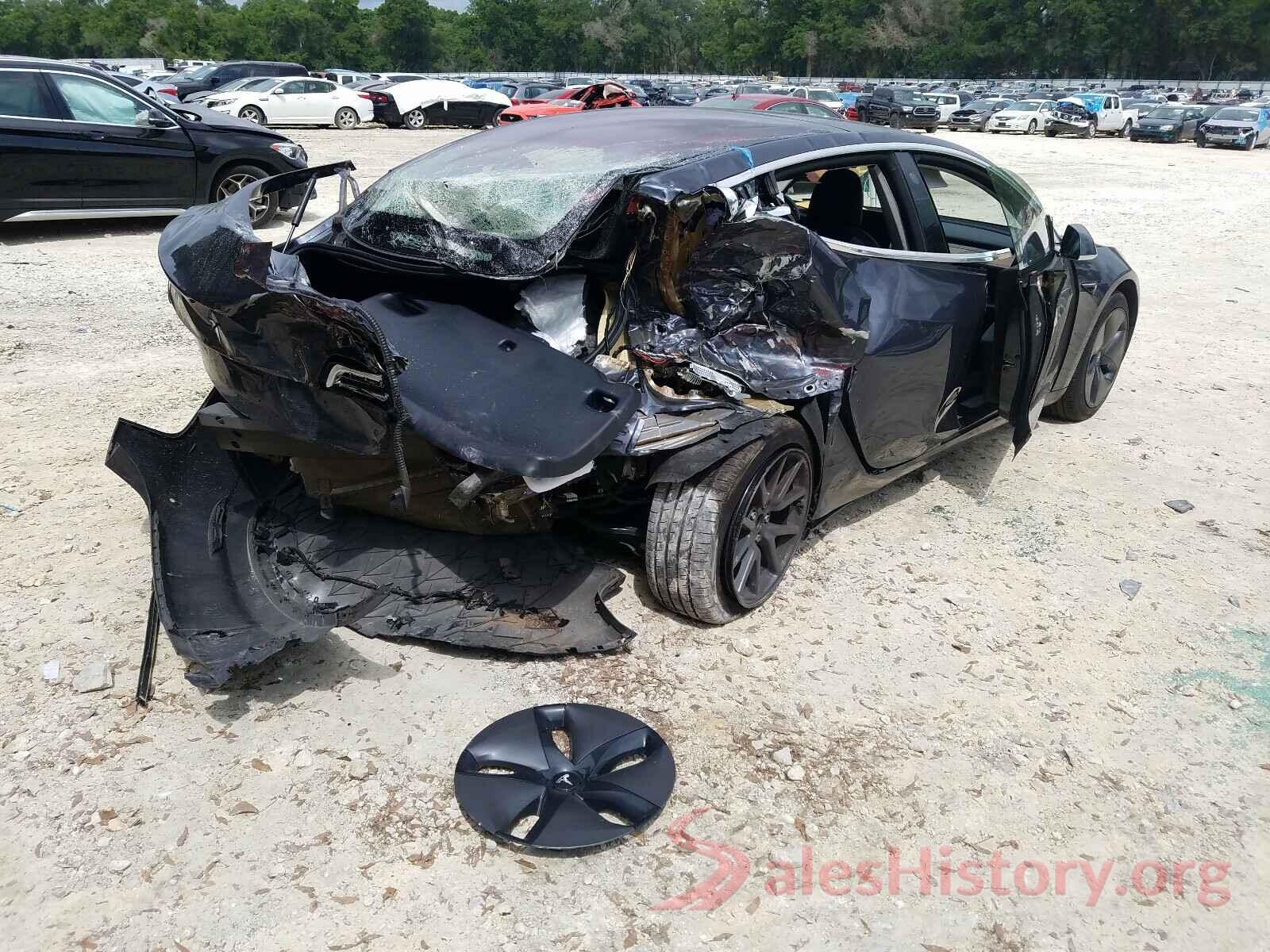 5YJ3E1EA7JF037913 2018 TESLA MODEL 3