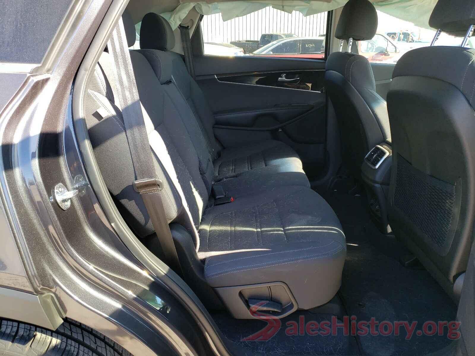 5XYPG4A33JG347912 2018 KIA SORENTO