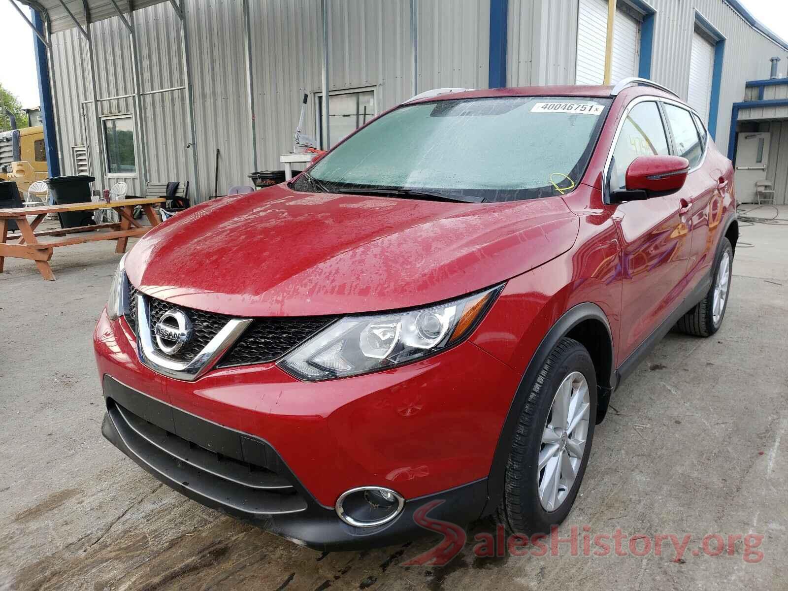 JN1BJ1CP2JW109579 2018 NISSAN ROGUE