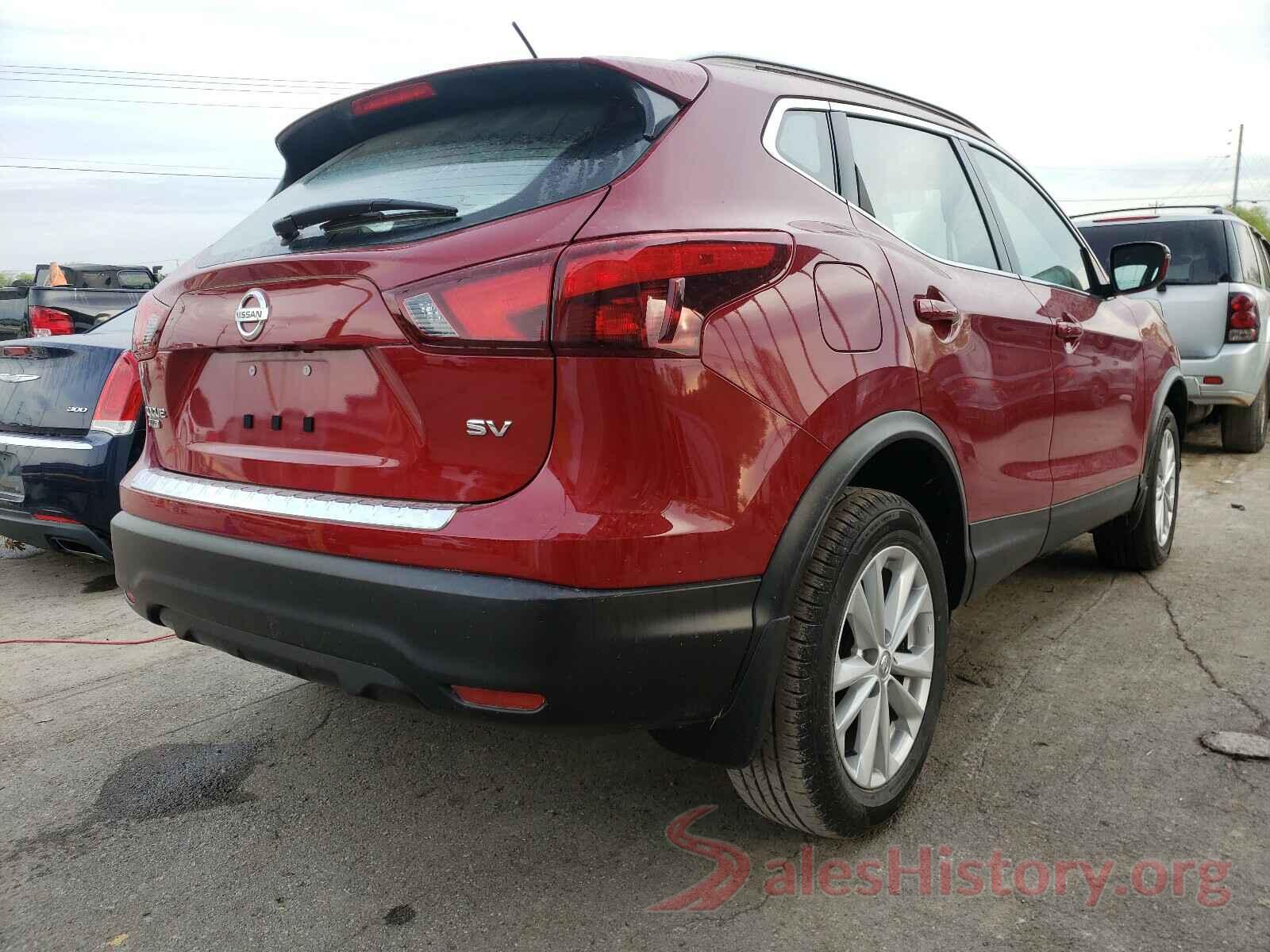 JN1BJ1CP2JW109579 2018 NISSAN ROGUE