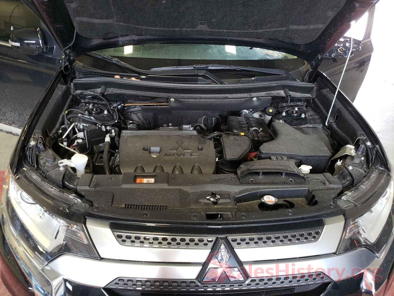 JA4AZ3A38LZ029924 2020 MITSUBISHI OUTLANDER