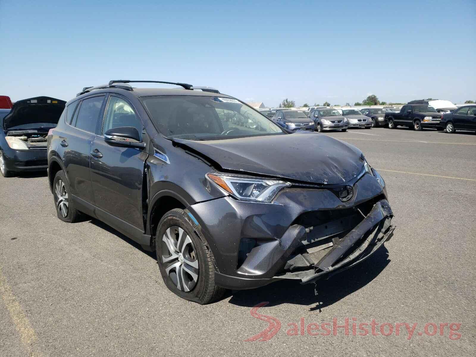 JTMZFREV7JJ728053 2018 TOYOTA RAV4