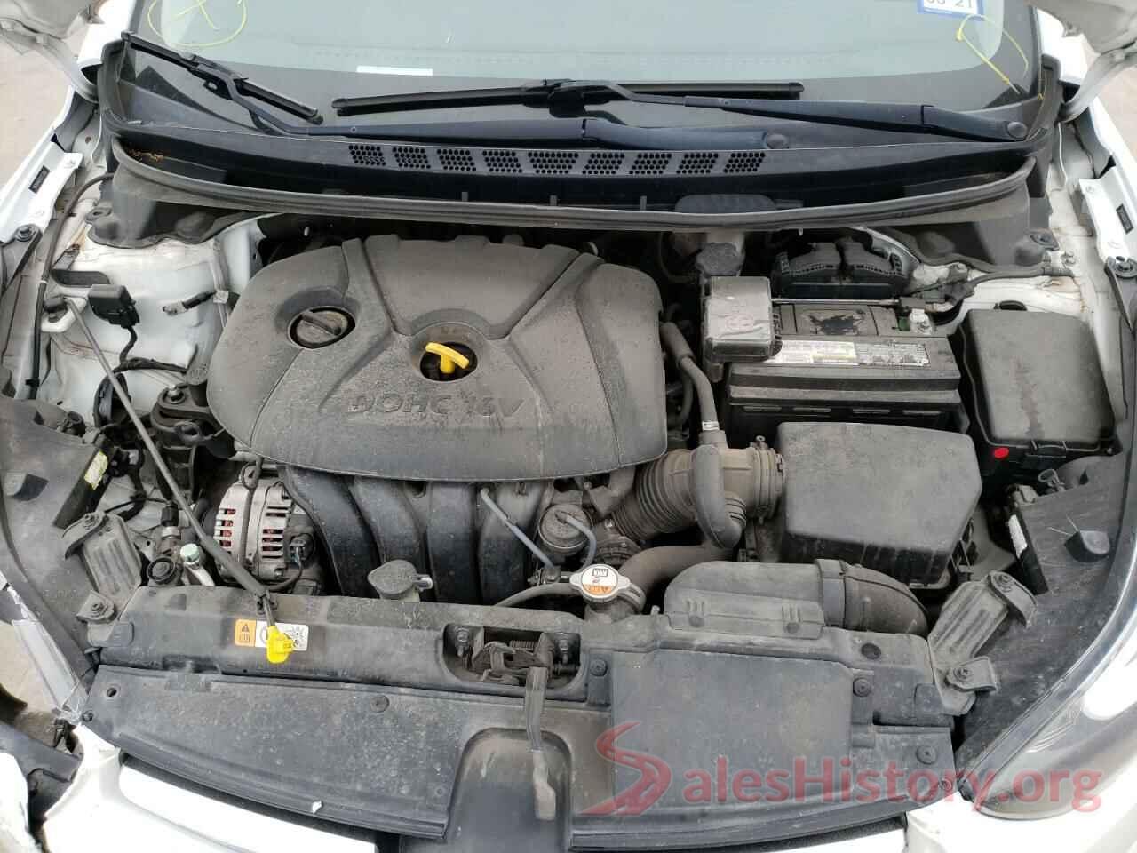 5NPDH4AE8GH753008 2016 HYUNDAI ELANTRA