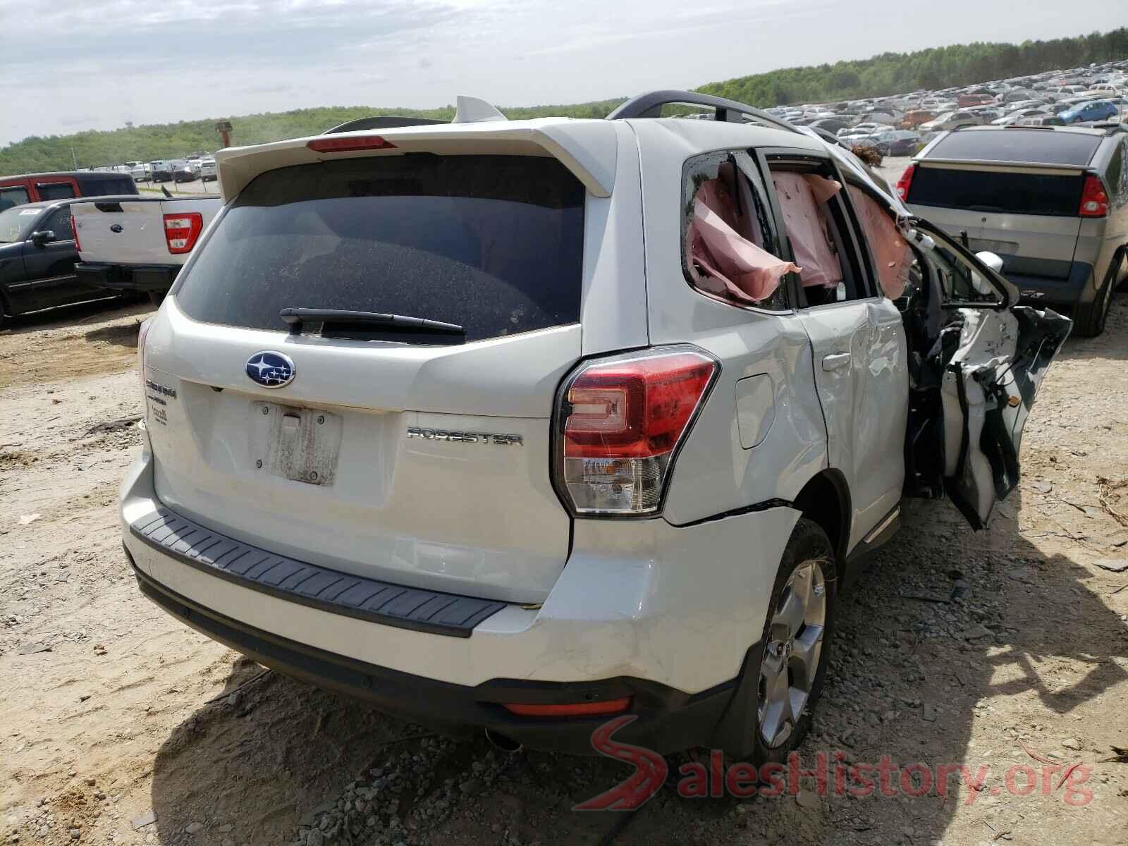 JF2SJAWC1JH403874 2018 SUBARU FORESTER