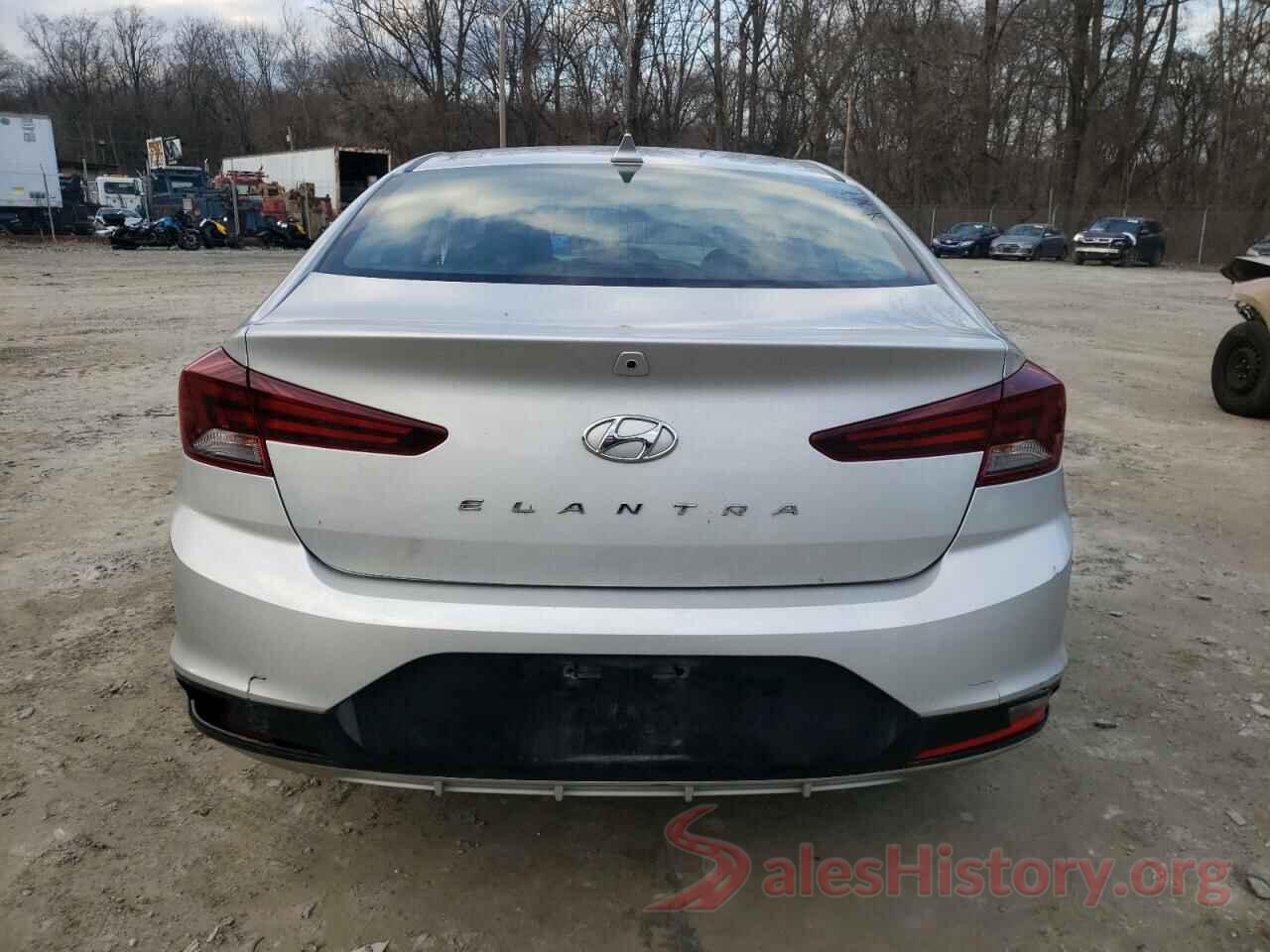 5NPD84LFXKH419948 2019 HYUNDAI ELANTRA