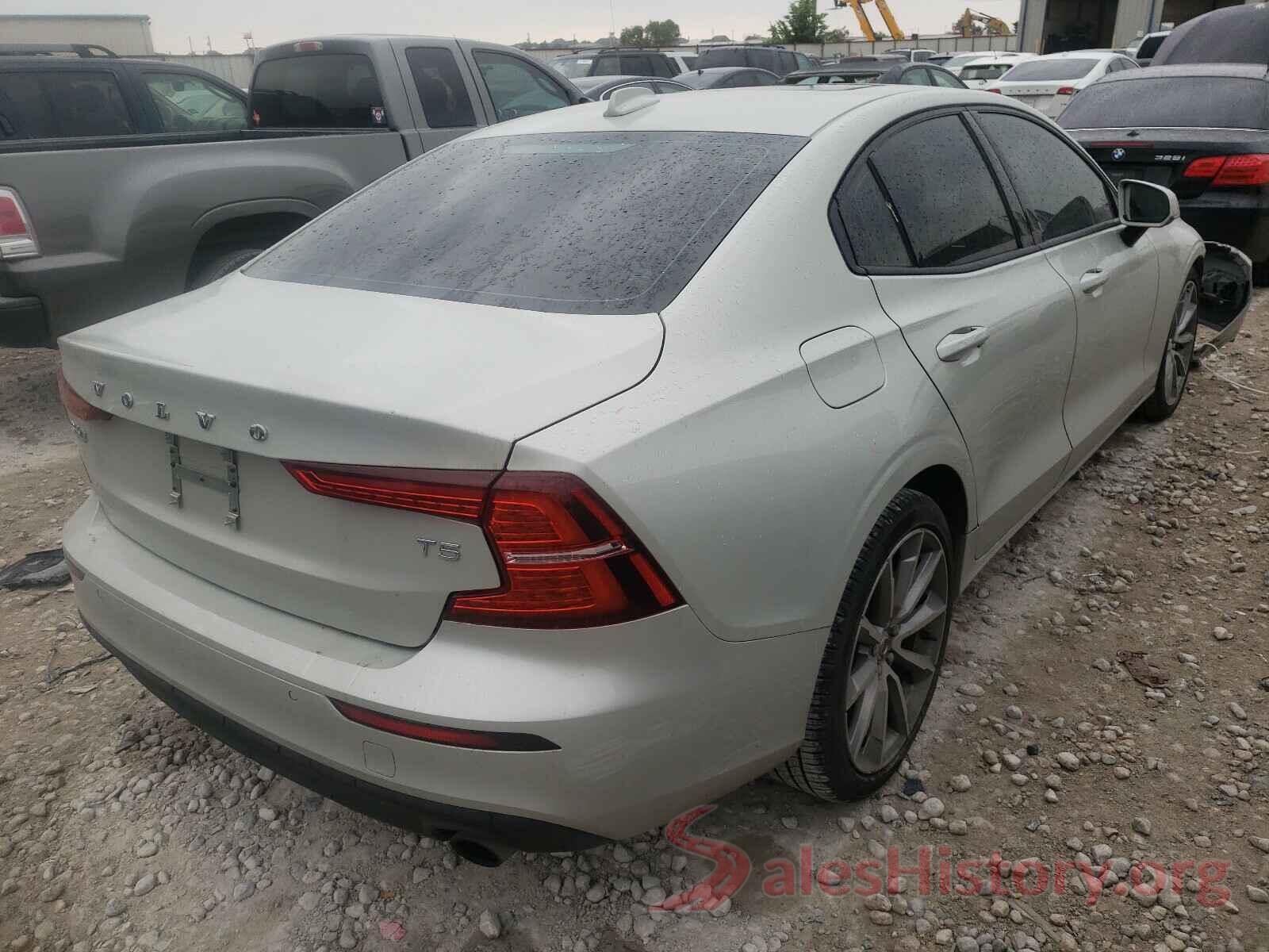 7JR102FK9KG000678 2019 VOLVO S60