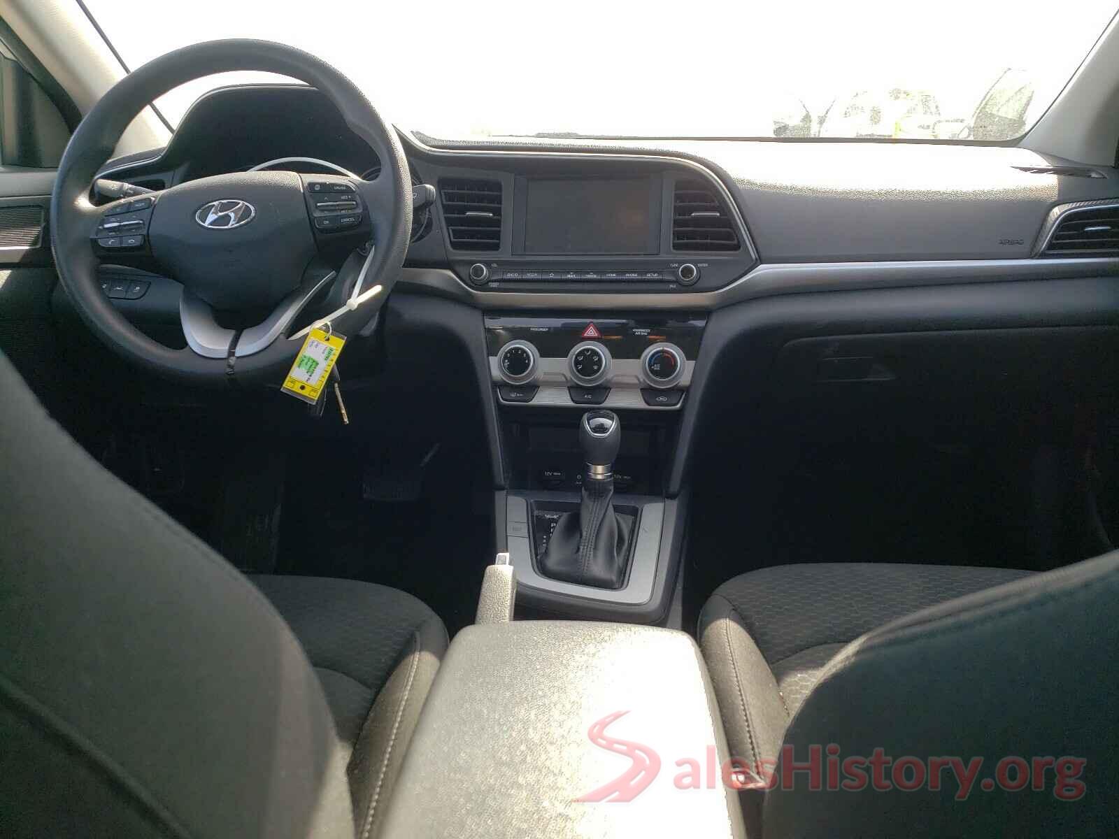 5NPD84LFXKH422770 2019 HYUNDAI ELANTRA