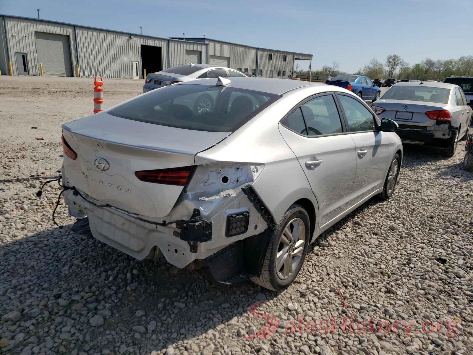 5NPD84LFXKH422770 2019 HYUNDAI ELANTRA