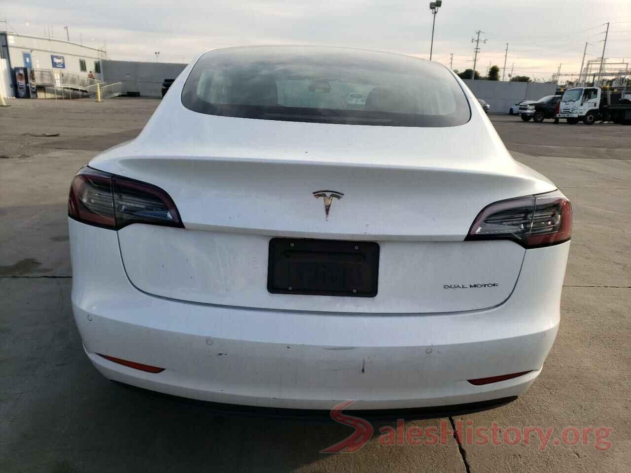 5YJ3E1EB6KF211545 2019 TESLA MODEL 3