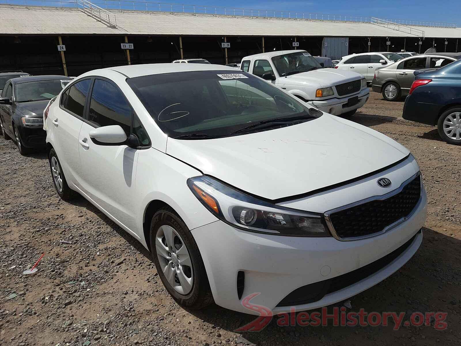 3KPFK4A70HE066056 2017 KIA FORTE